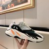 이지부스트 700 7