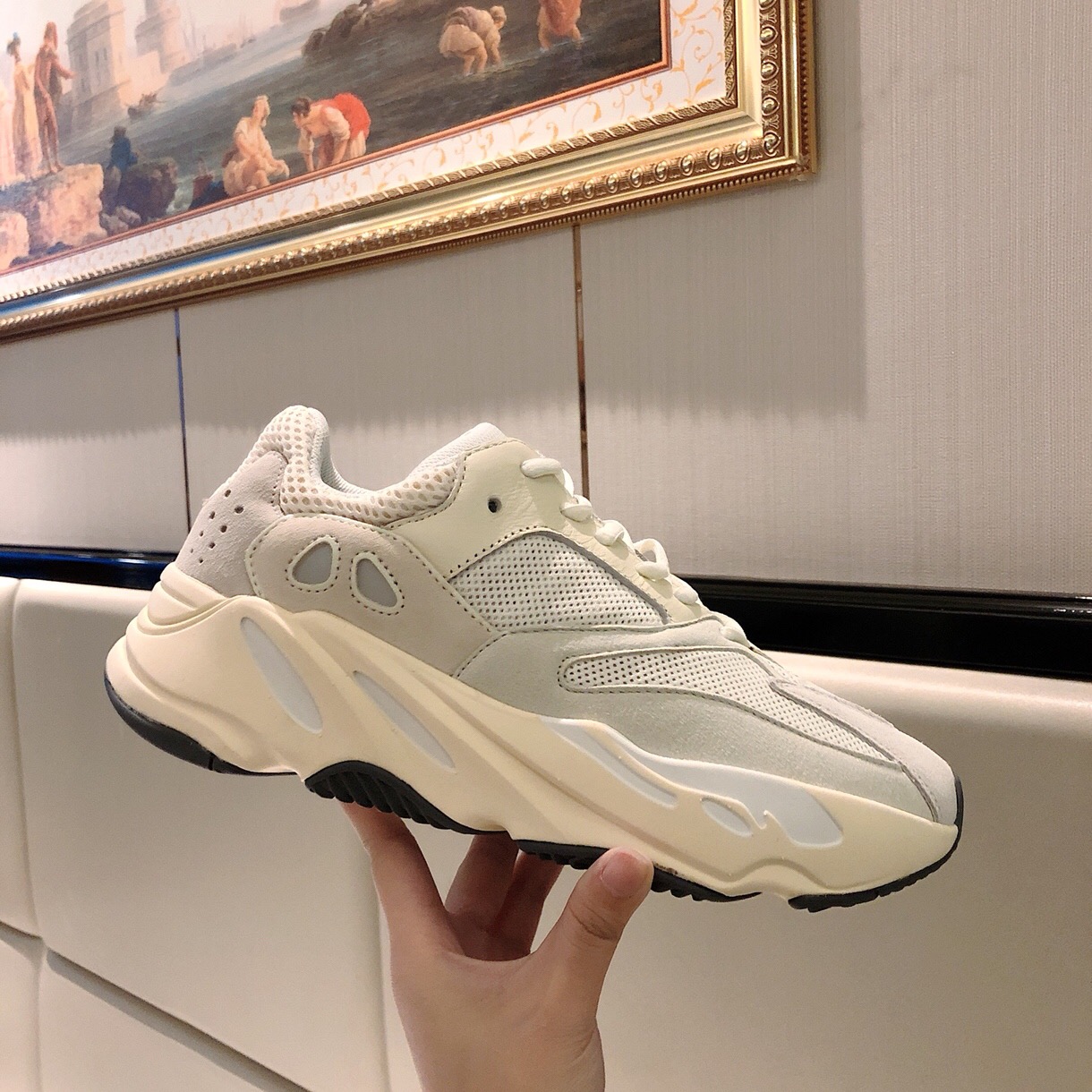 이지부스트 700 9