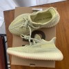 아디다스 이지부스트 350v 2