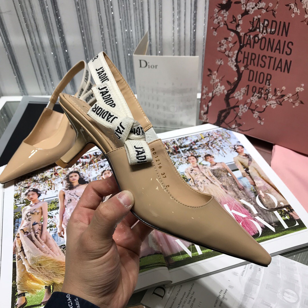 디올 스링백 누드 6.5cm