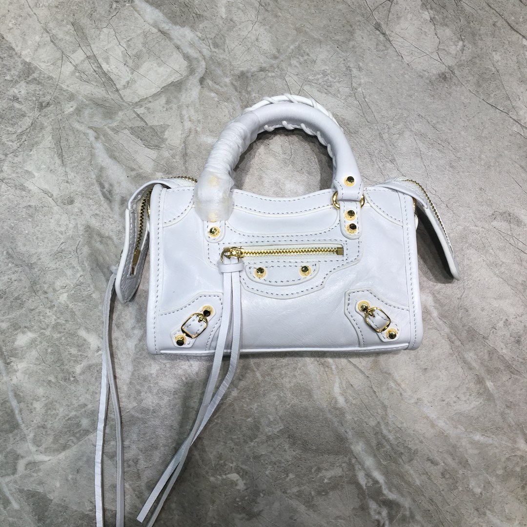 발렌시아가 나모백 18cm