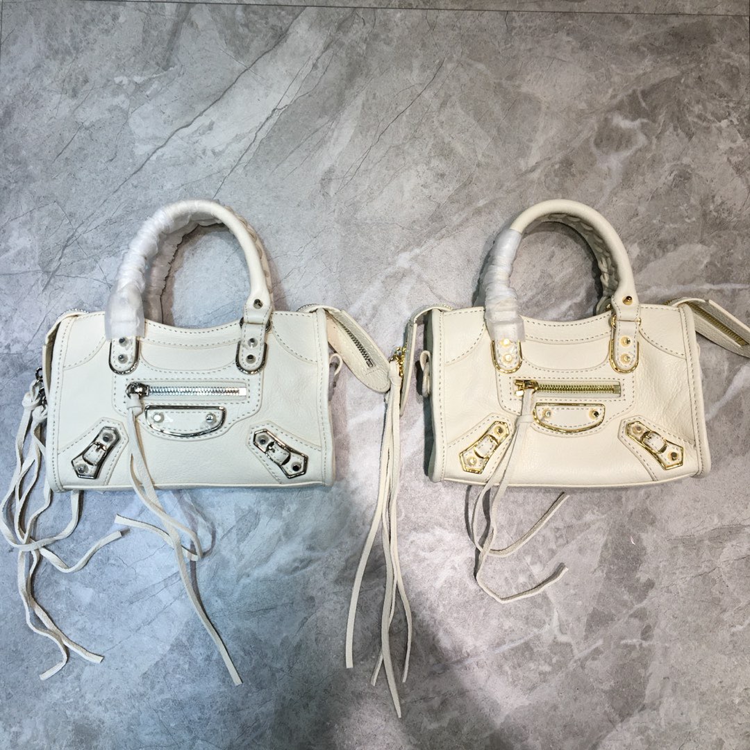 발렌시아가 클래식 나노 20cm