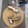메종마르지엘라 타비 스트랩 힐 2