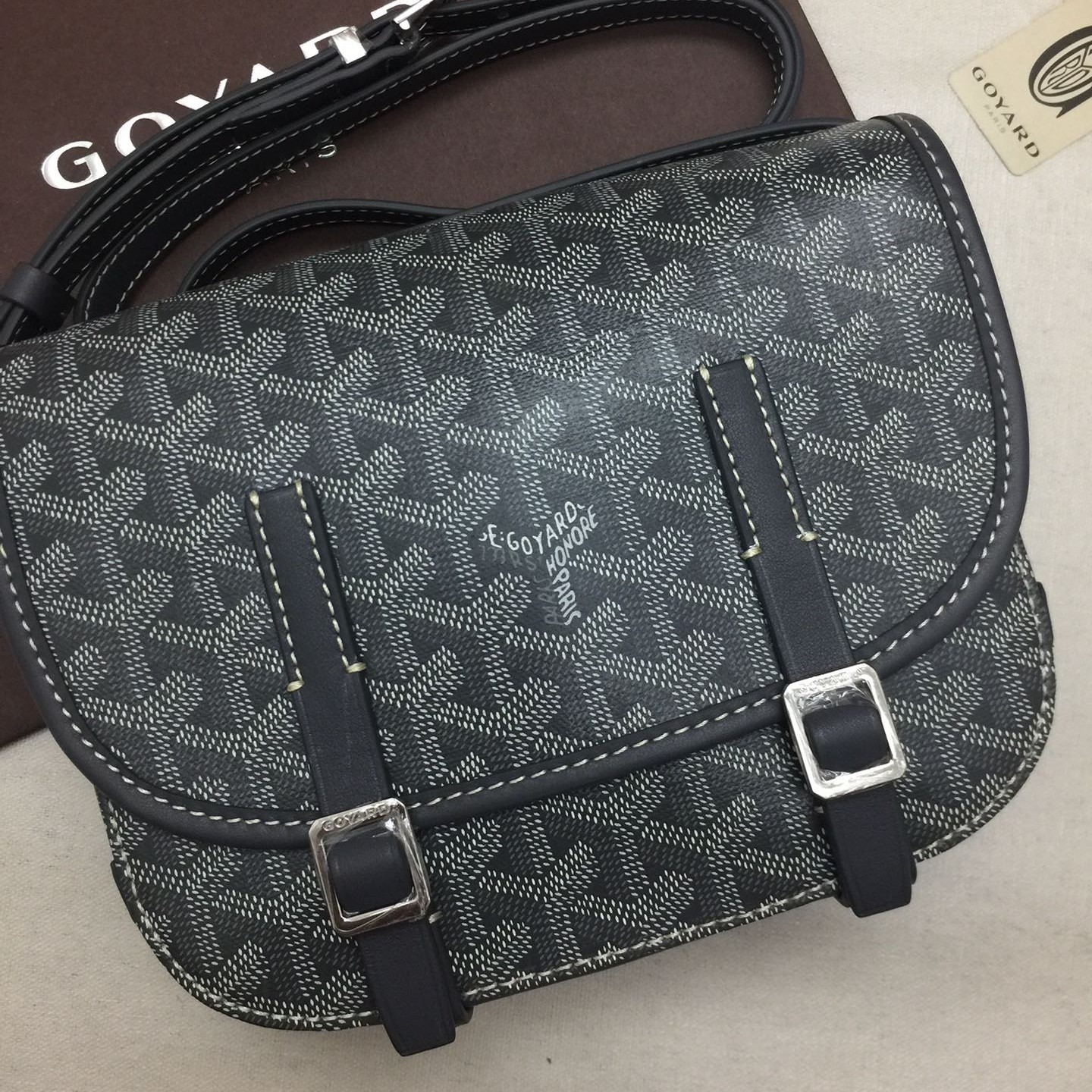고야드 고야드 벨베데르 메신저백 mm 28cm
