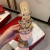 발렌티노 락스터드 샌들
