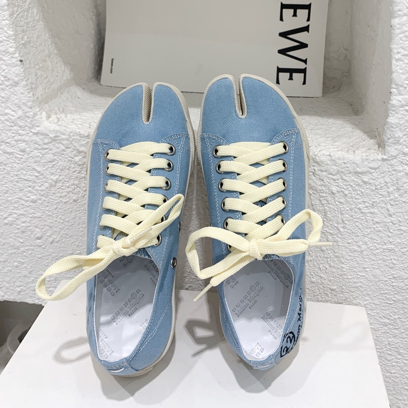 메종 마르지엘라 타비 스니커즈