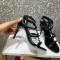 발렌티노 락스터드 샌들 힐 10.5cm