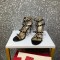 발렌티노 락스터드 샌들 힐 10.5cm
