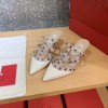 발렌티노 락스터드 뮬 유광 4.5cm