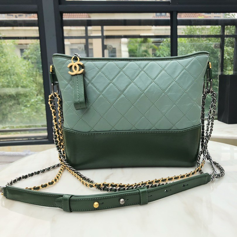 샤넬 가브리엘 호보백 미듐  28cm