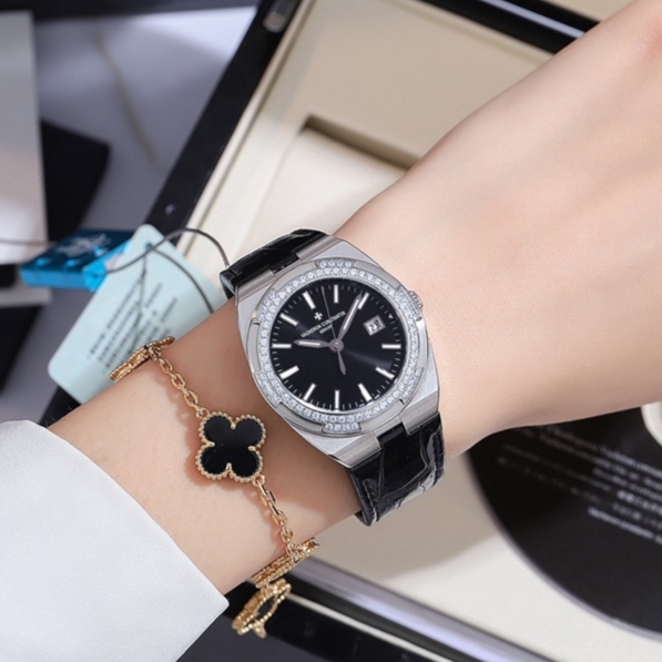 바쉐론 콘스탄틴 오버시스 33mm