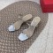 발렌티노 락스터드 샌들