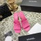 샤넬 페이던트 백로고 포인트 뮬 8.5cm