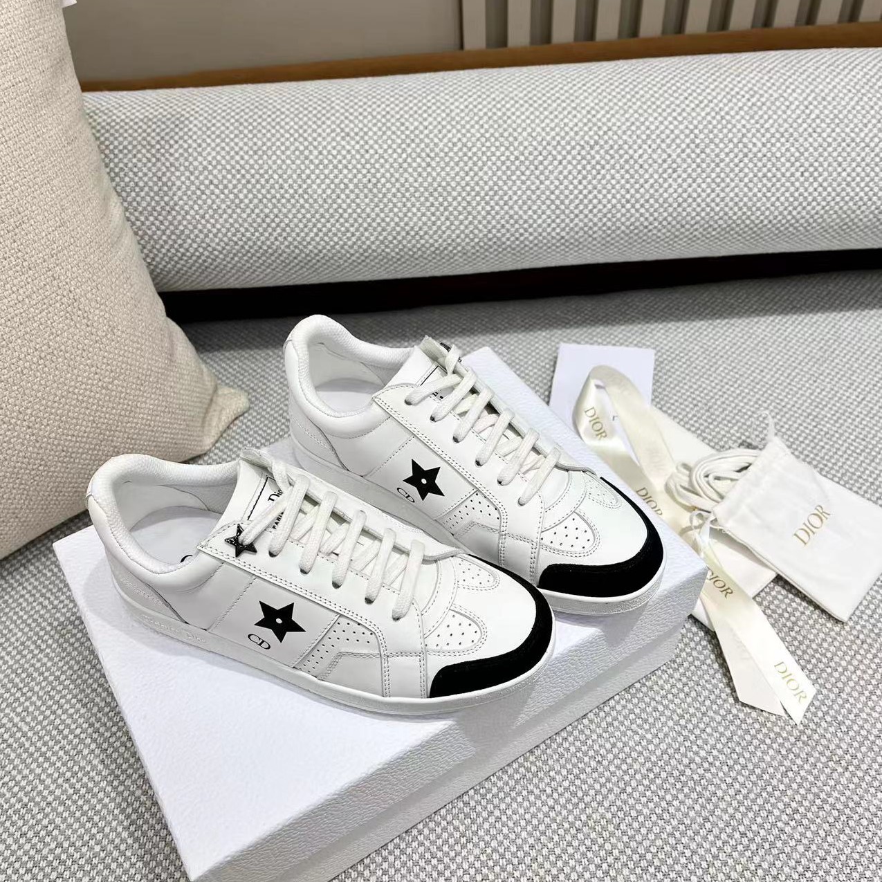 디올 스타 스니커즈