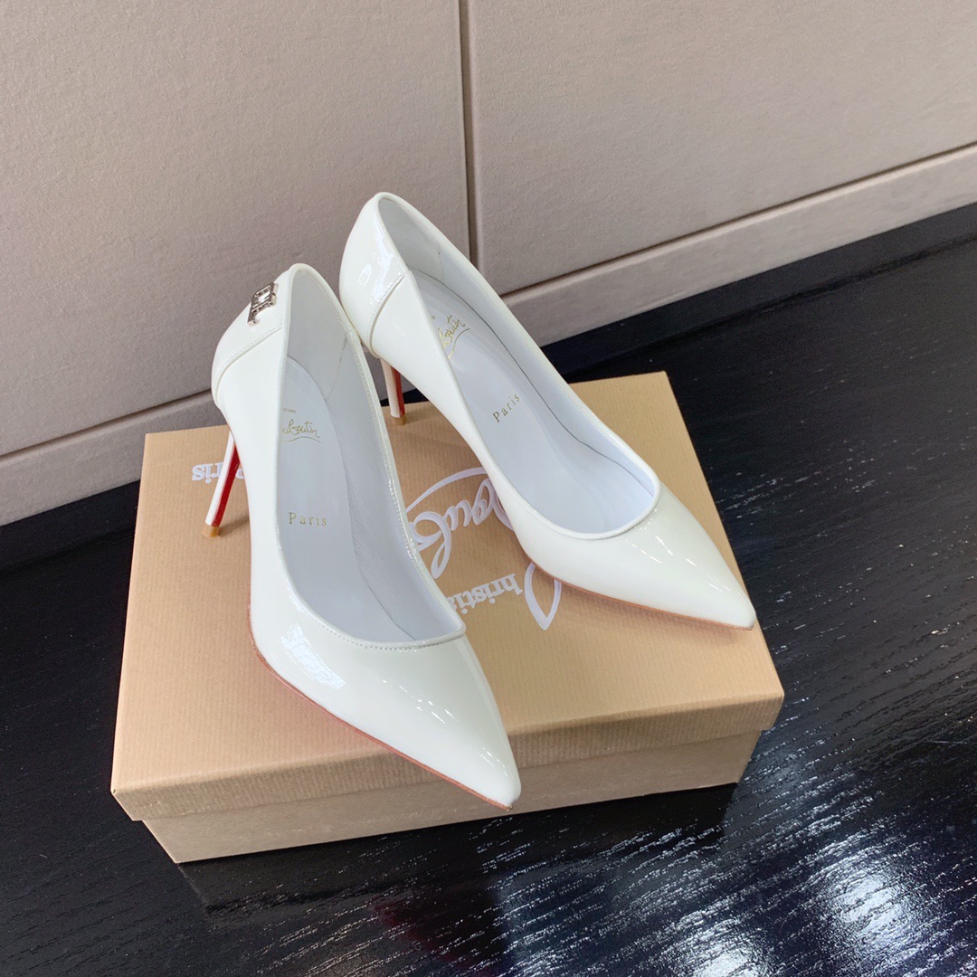 크리스찬 루부탱 스포티 케이트 8.5cm