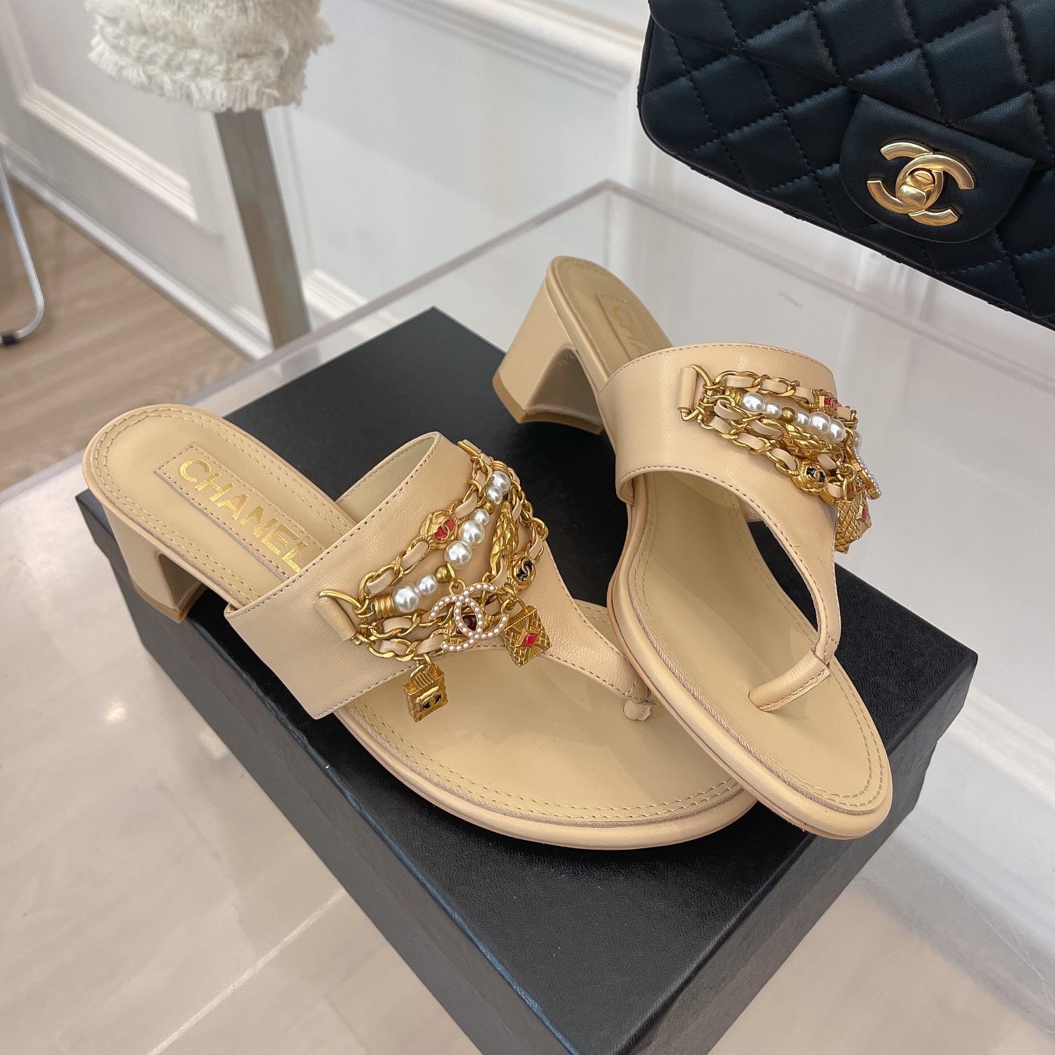 샤넬 진주 참 쪼리 5cm