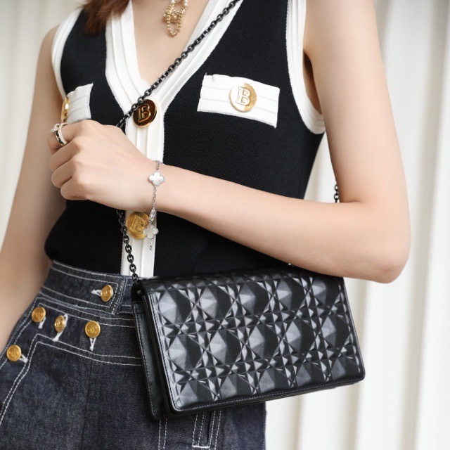 디올 LADY DIOR 파우치