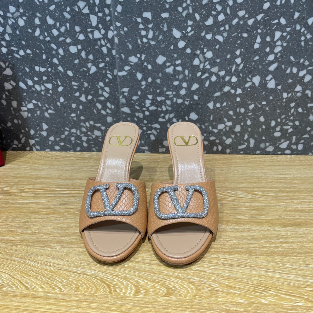 발렌티노 브이링 뮬 힐 8cm