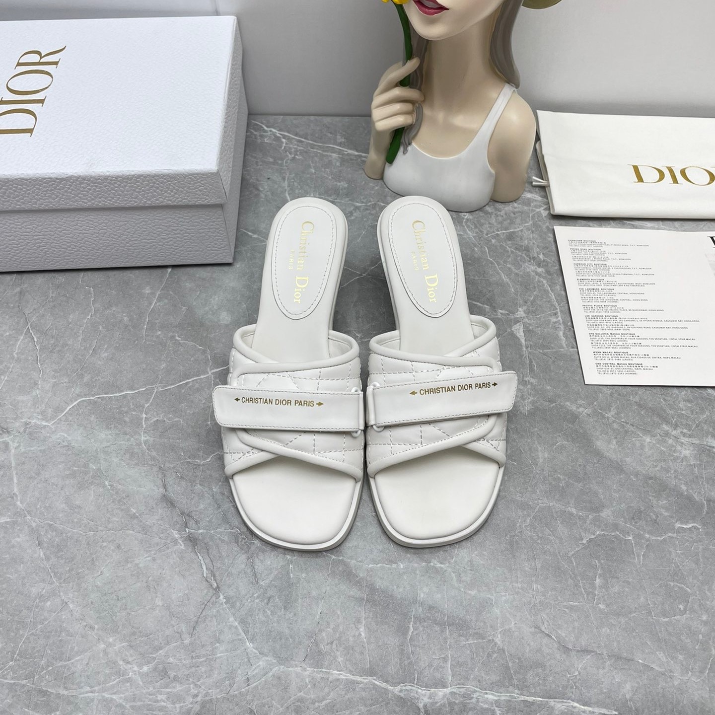 디올 레볼루션 뮬 힐