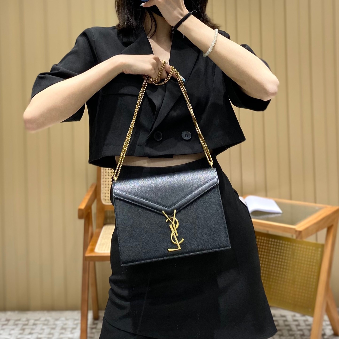 생로랑 카산드라 미디엄 체인백