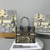 디올 북토트 26cm