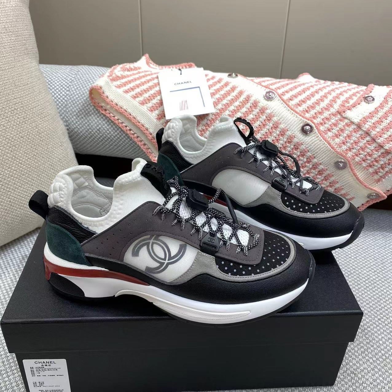 샤넬 스니커즈
