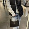 프라다 나이론 퀼팅 호보백