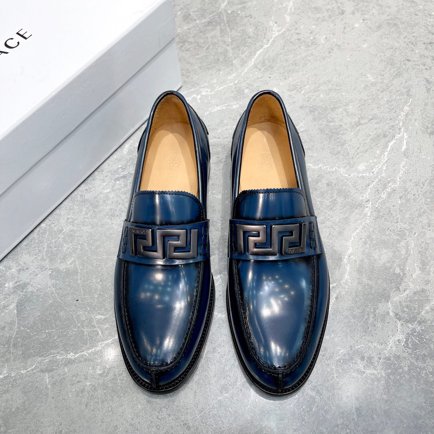 베르사체 GRECA LOAFERS 로퍼