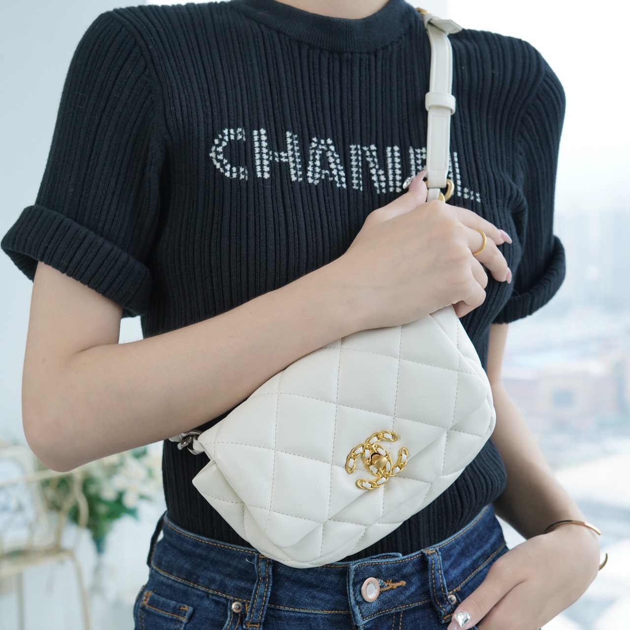 샤넬 19백 20cm