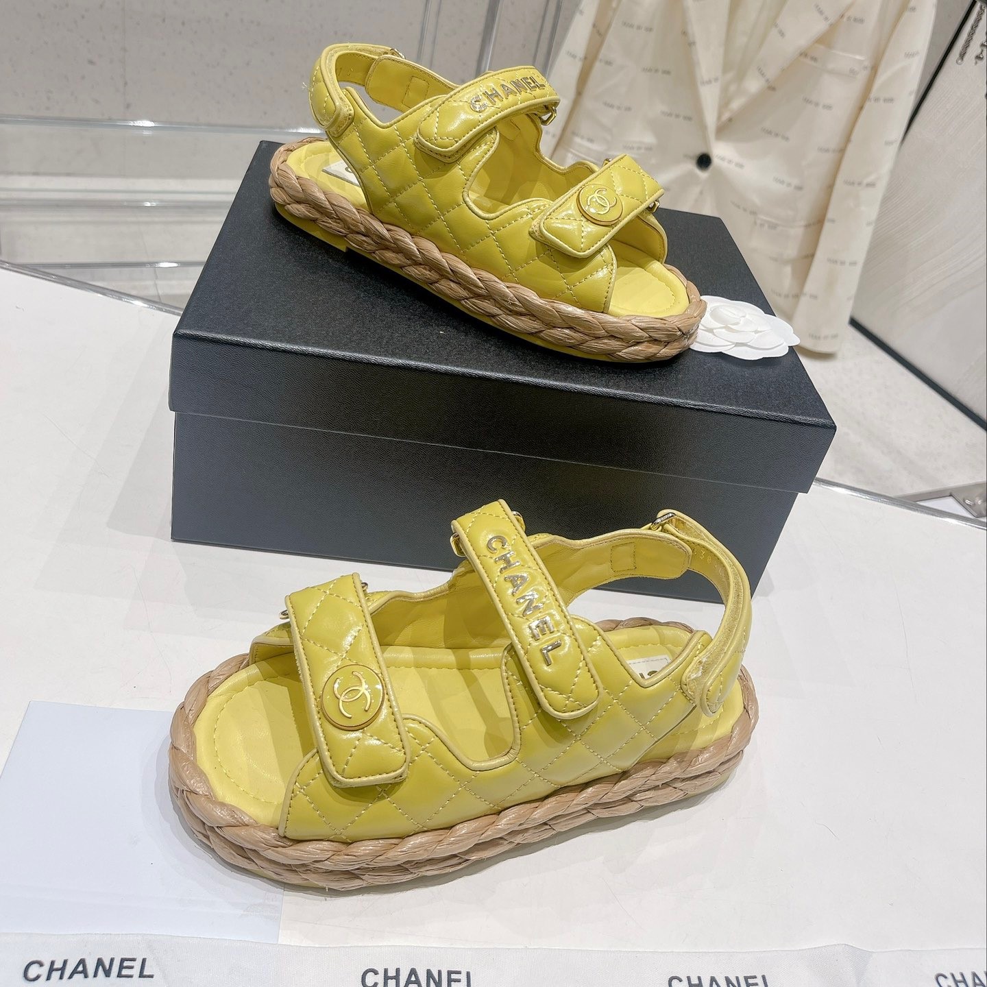 샤넬 샌들