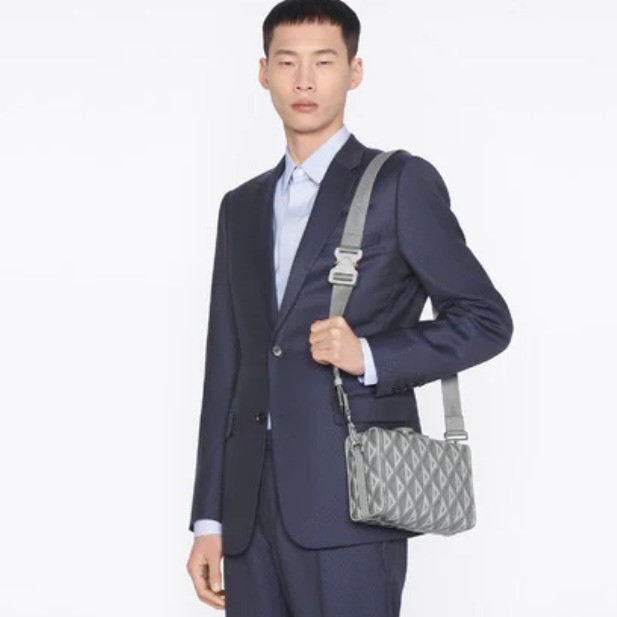 디올 DIOR LINGOT 파우치