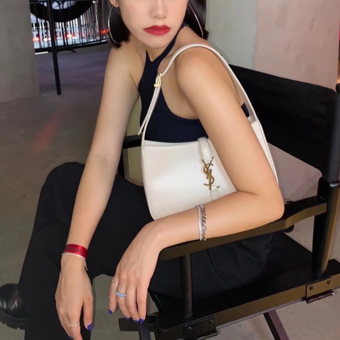 생로랑 이펙트 숄더백 25cm