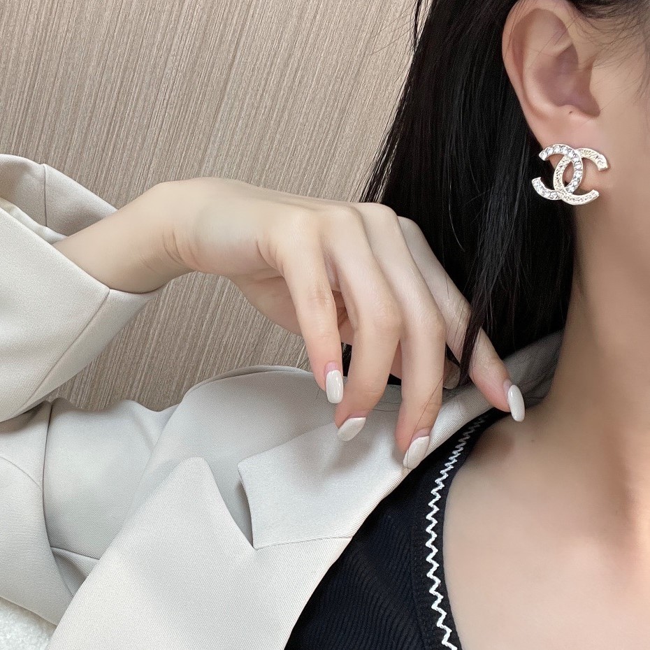 샤넬 귀걸이