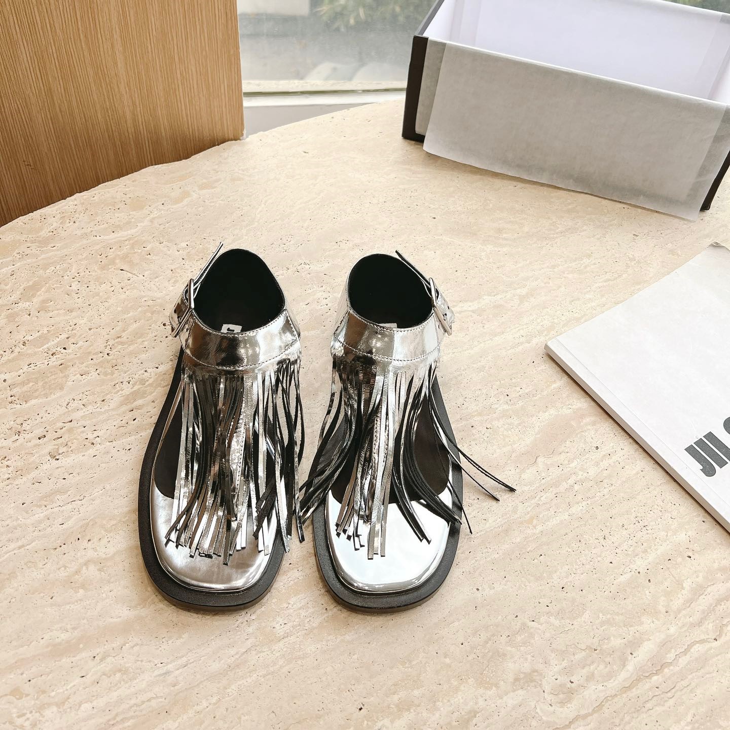 질샌더 테슬 샌들