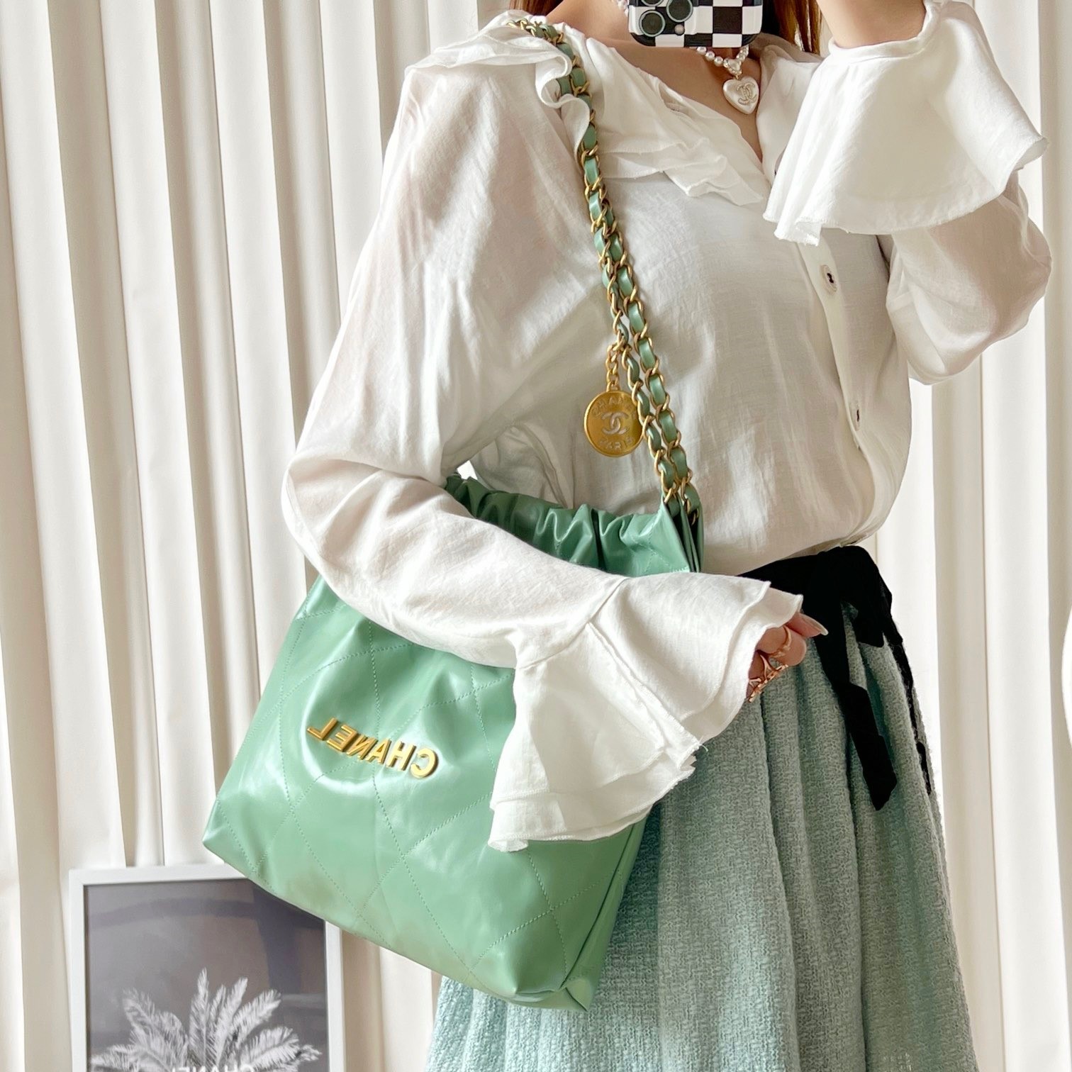 샤넬 22 백 37cm