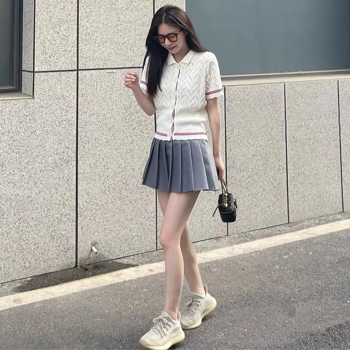 톰브라운 폴로 스트라이프 니트 반팔
