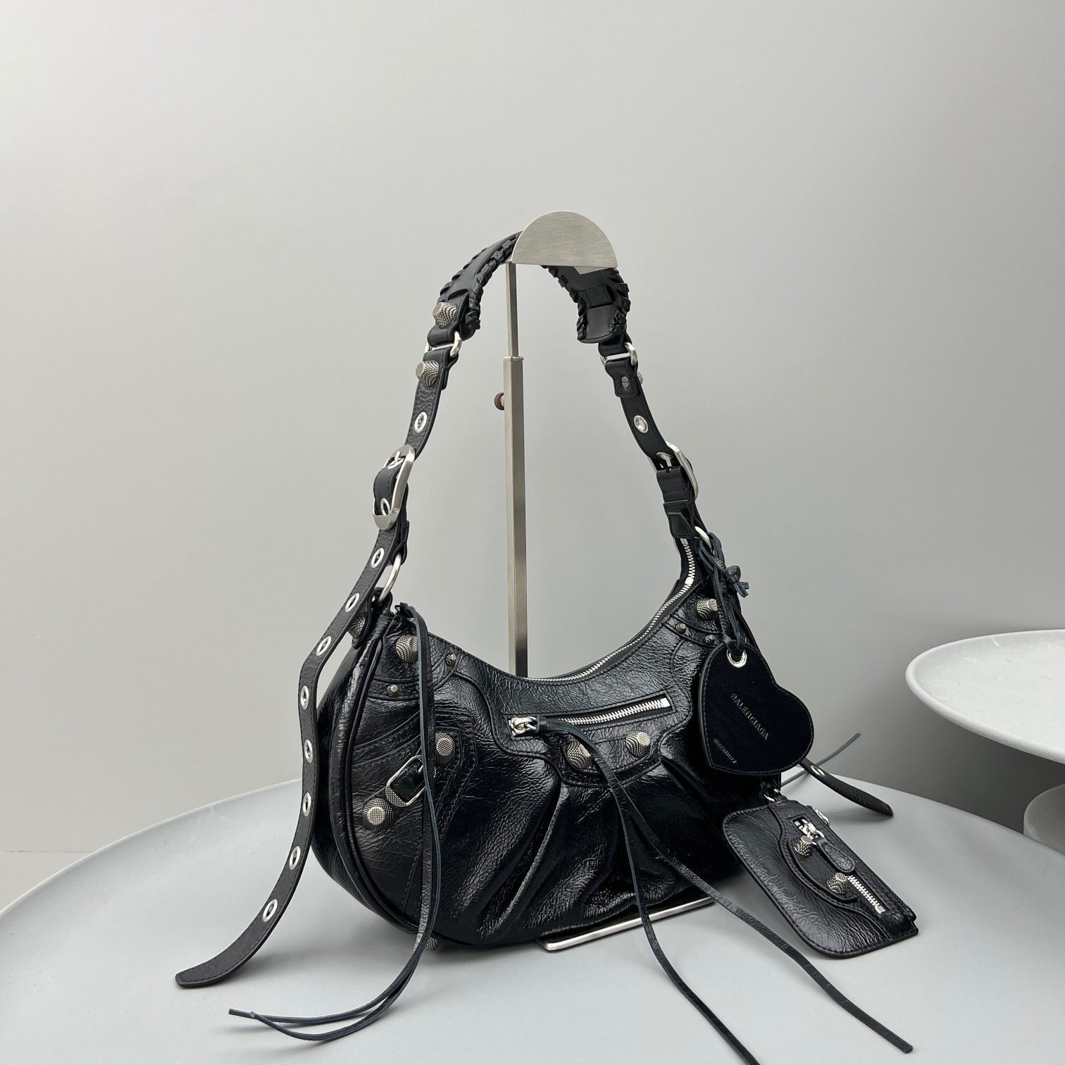 발렌시아가 LE CAGOLE 숄더백 33cm