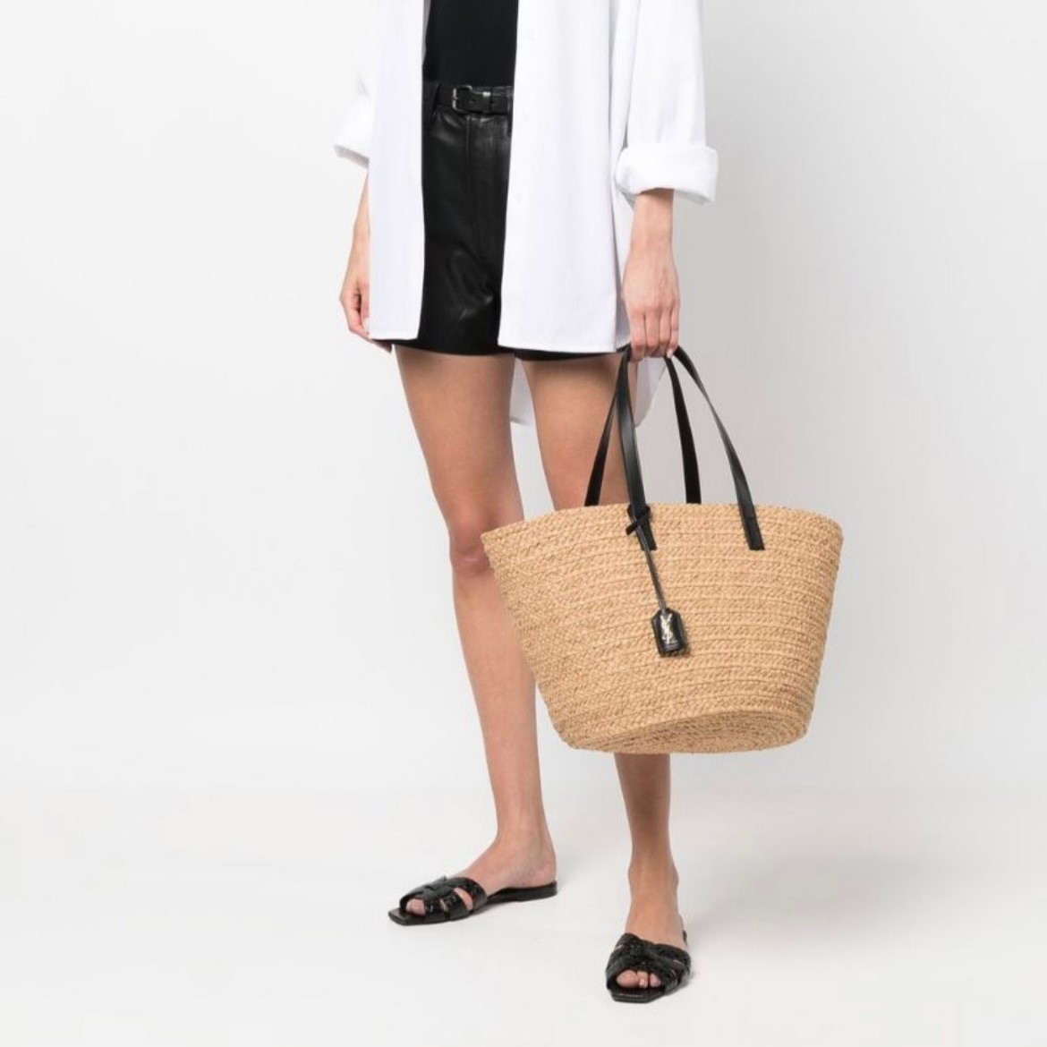 생로랑 Panier 미디움 라탄 토트백