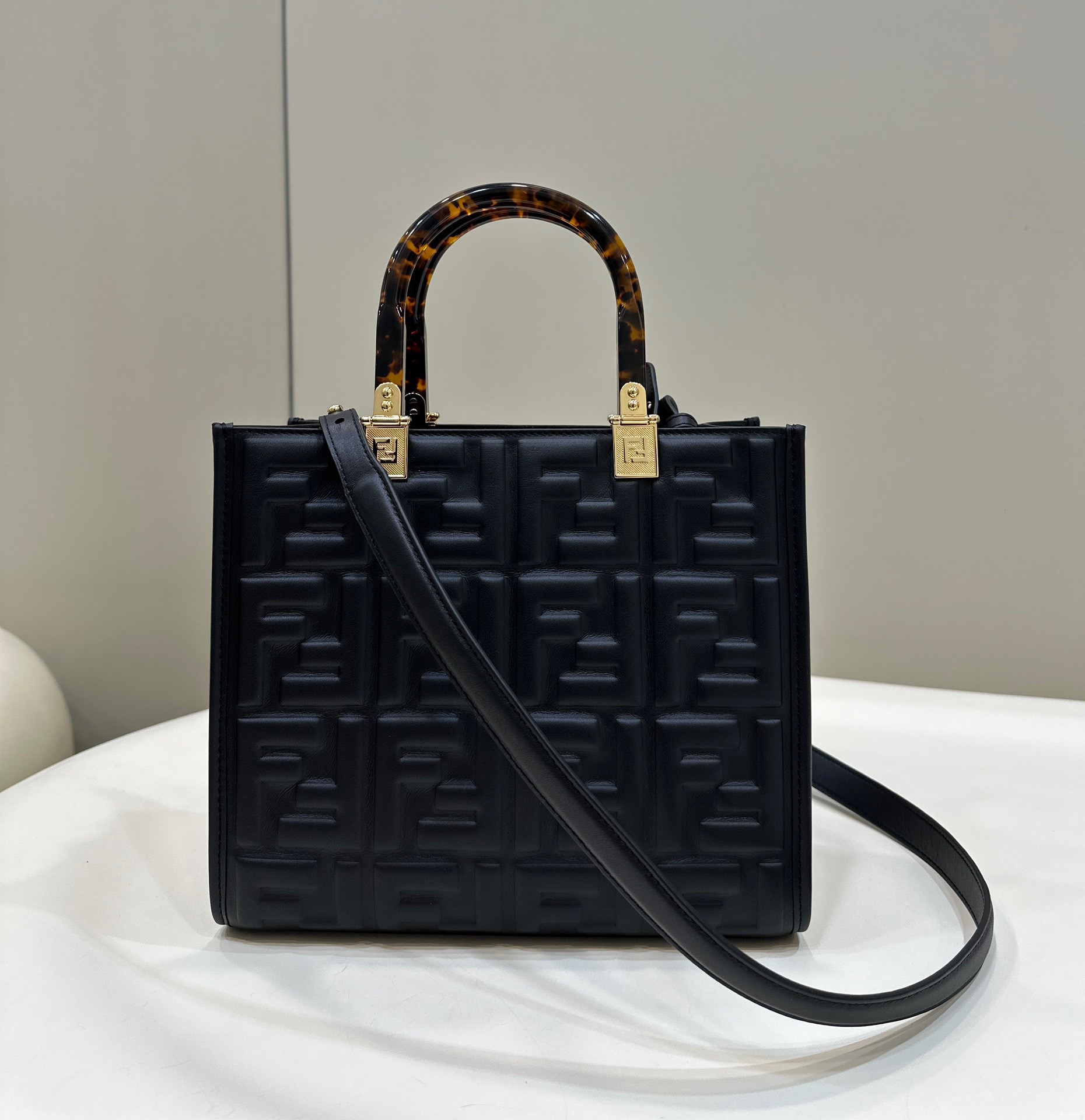 펜디 선샤인 스몰 25.5cm