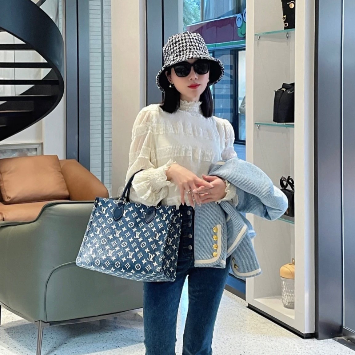 루이비통 온더고 38cm