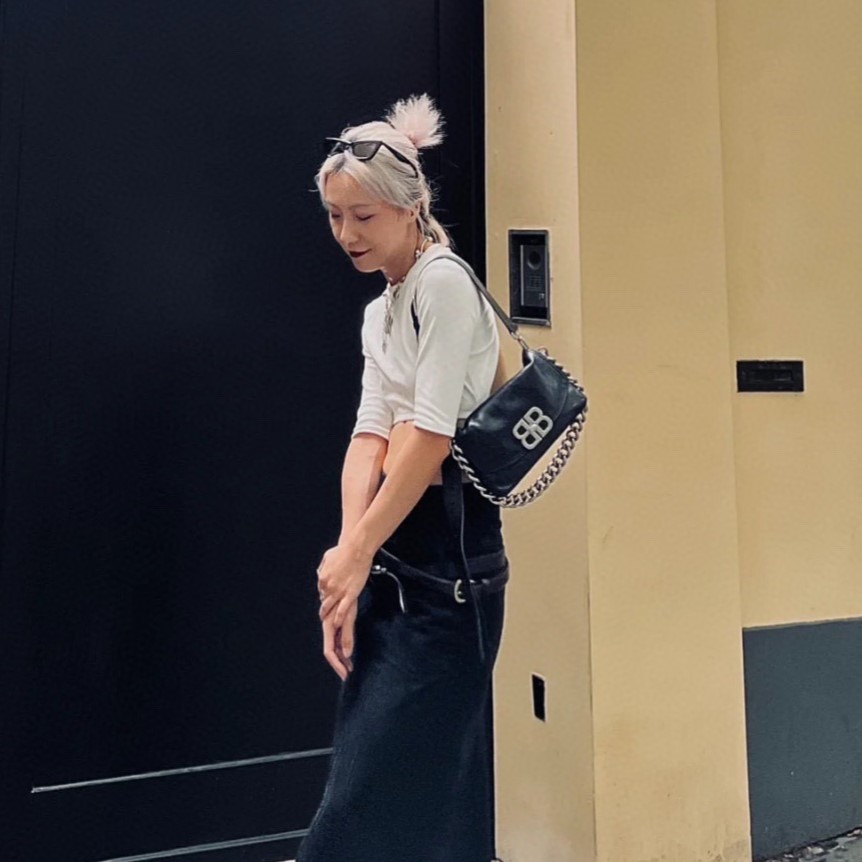 발렌시아가 BB SOFT 스몰 플랩 백 블랙