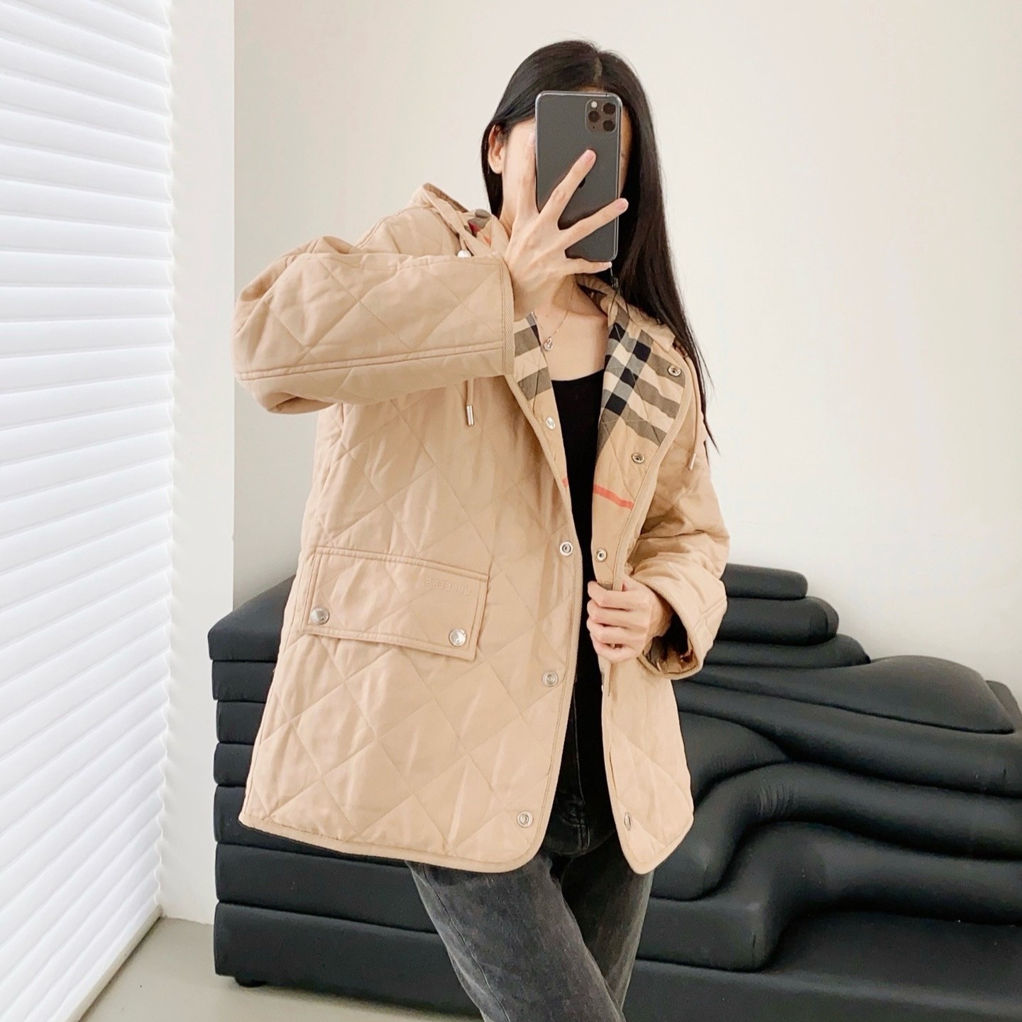 버버리 로고 디테일 다이아몬드 퀼팅 후드 재킷