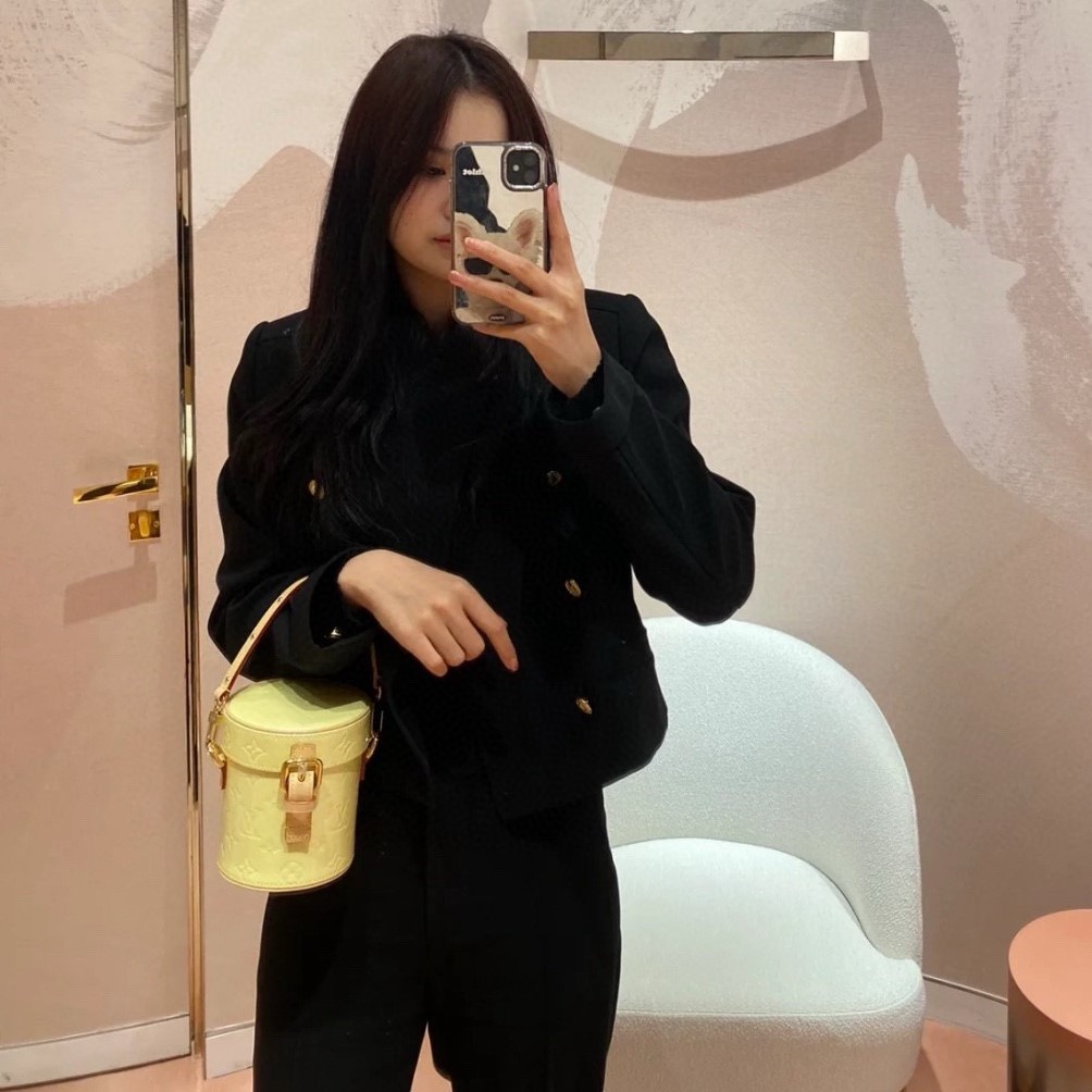루이비통 아스토