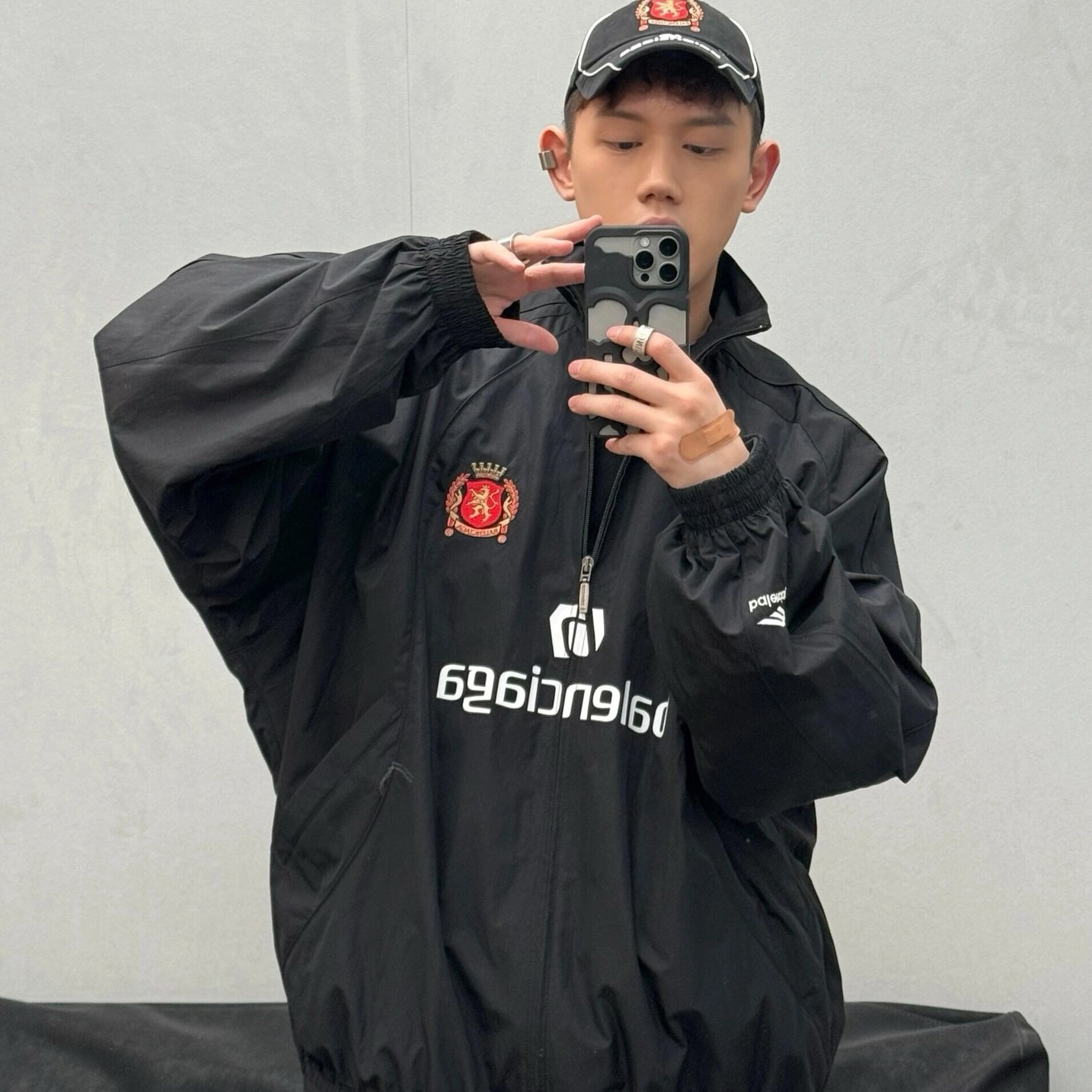 발렌시아가 파리 사커 트랙수트 재킷 블랙