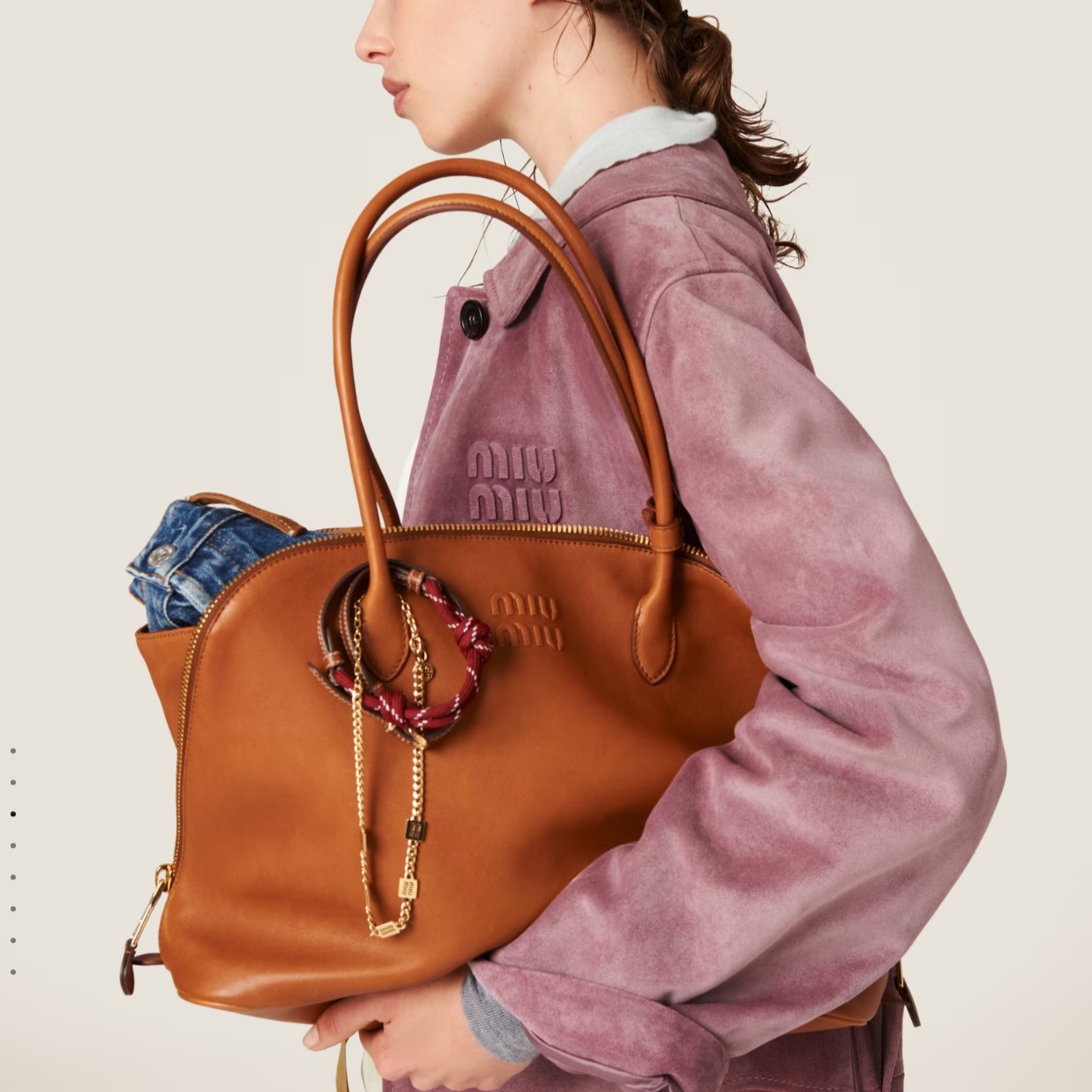 미우미우 Leather bag
