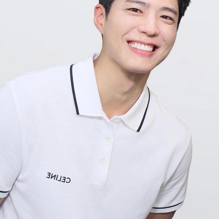 셀린느 클래식 폴로 셔츠