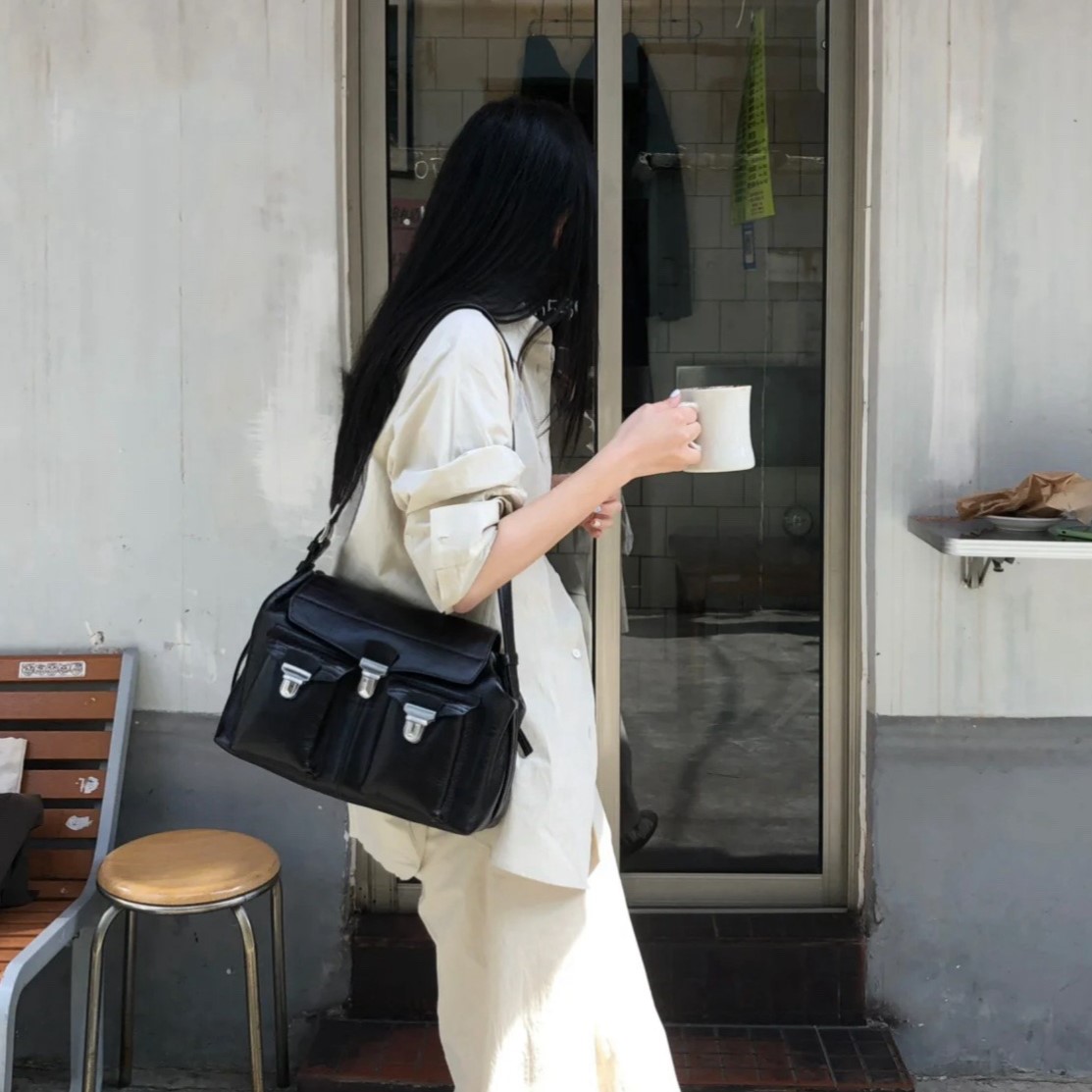 르메르 미듐 기어 숄더백