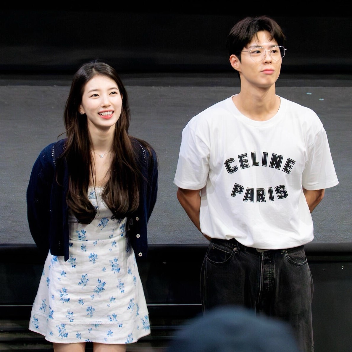 셀린느 PARIS 루즈 티셔츠