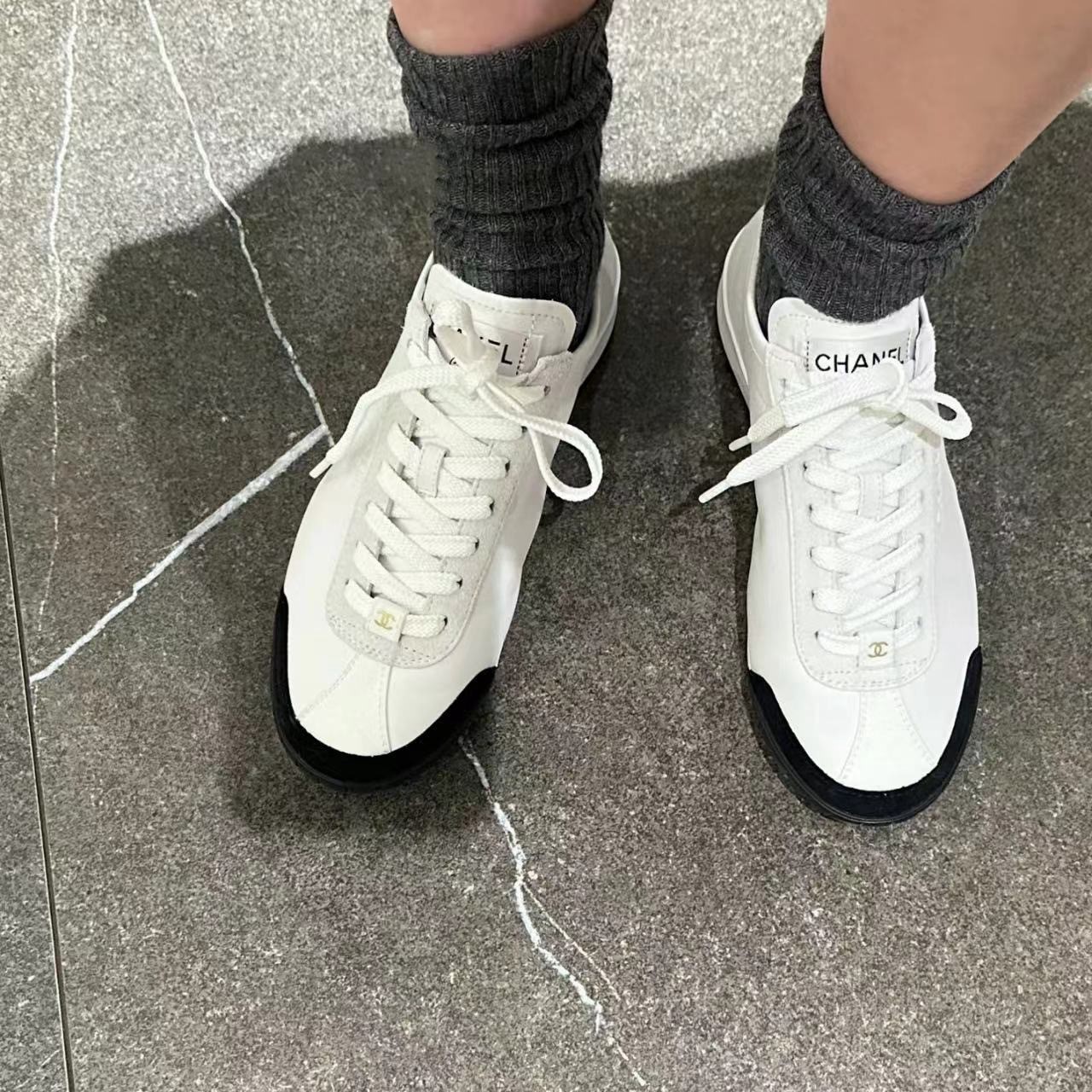샤넬 스니커즈