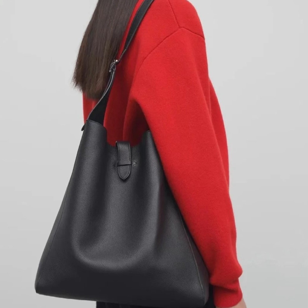 더로우 Hobo bag